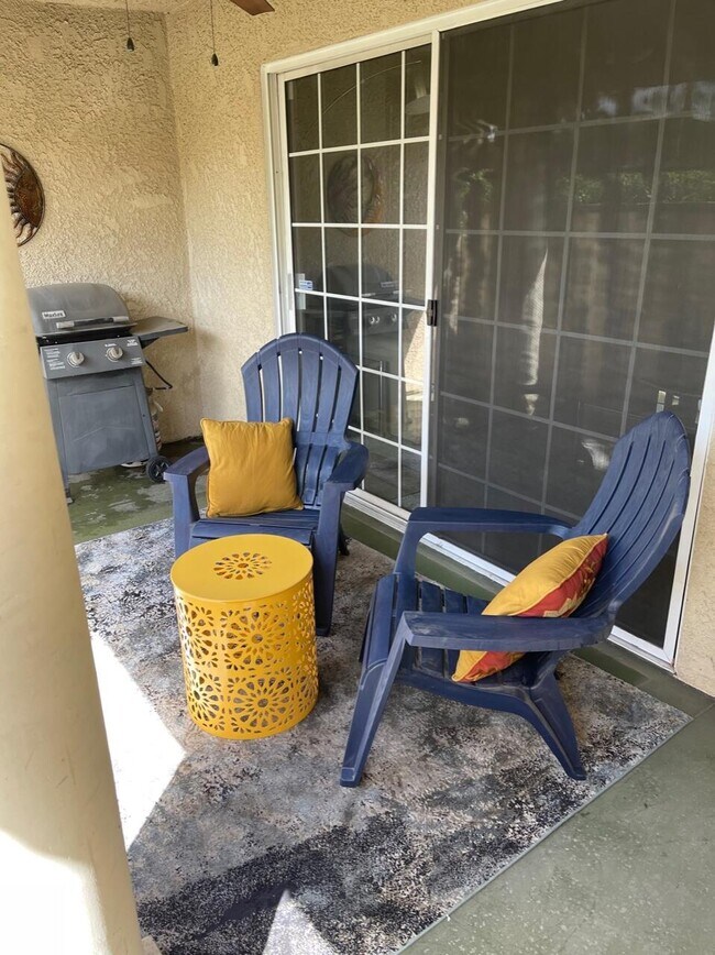 Building Photo - 2700 Lawrence Crossley Rd