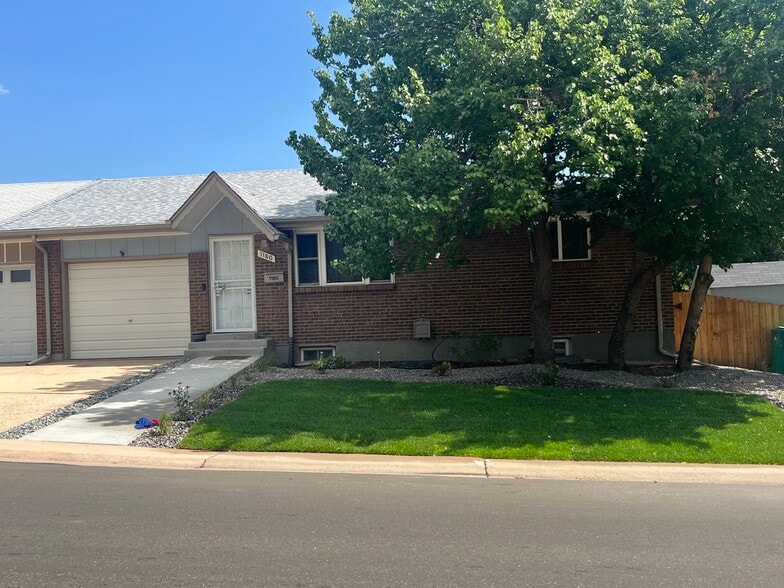 Building Photo - 1180 S Depew St