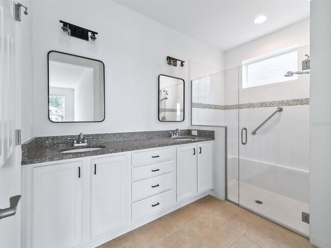 Building Photo - 4976 NW 35th Ln Rd