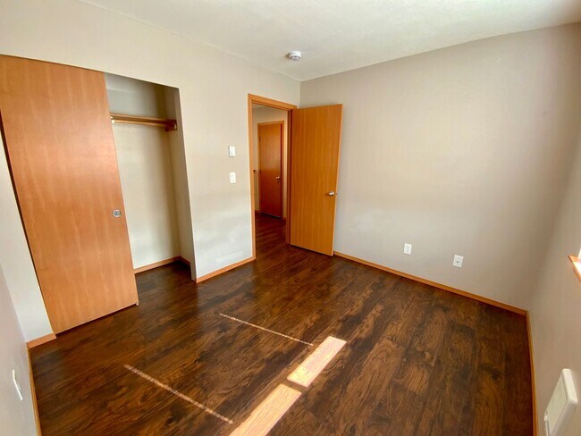 Building Photo - 3508 S 45th St