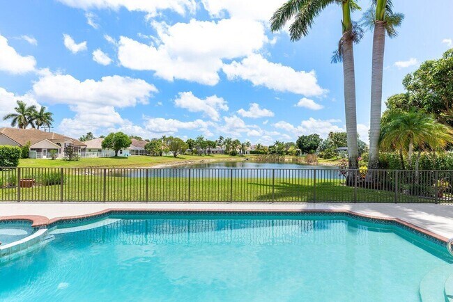 Building Photo - 20321 Hacienda Ct