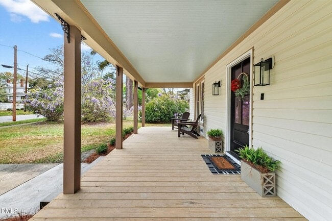 Building Photo - Earn Wealth While Leasing - Like a Homeowner - Lease to Own