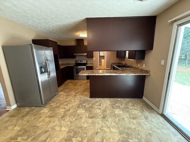 Building Photo - 1601 Salmon Dr