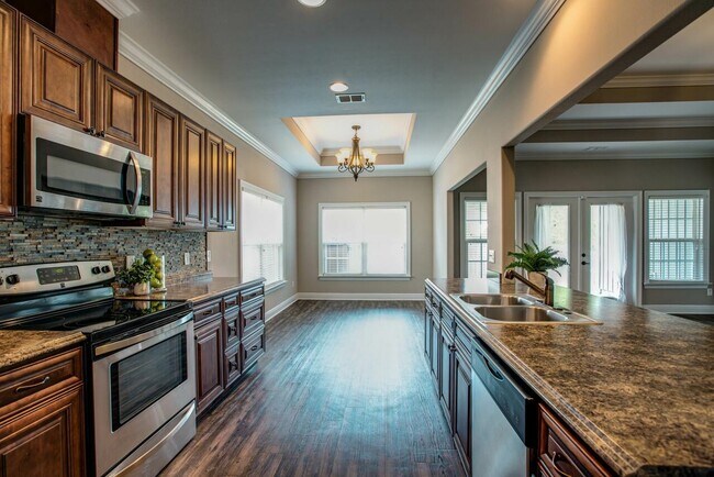 Building Photo - 2475 Tippecanoe Ridge