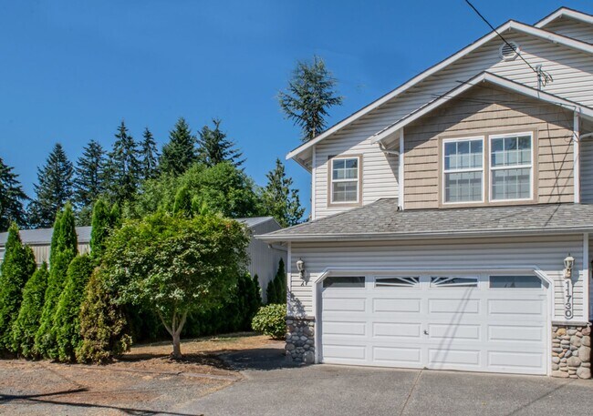 Primary Photo - 11730 51st Ave NE