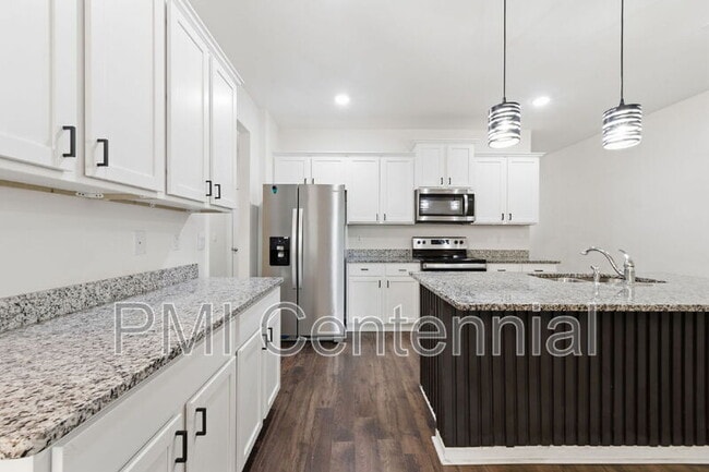 Building Photo - 192 Hampton Cir