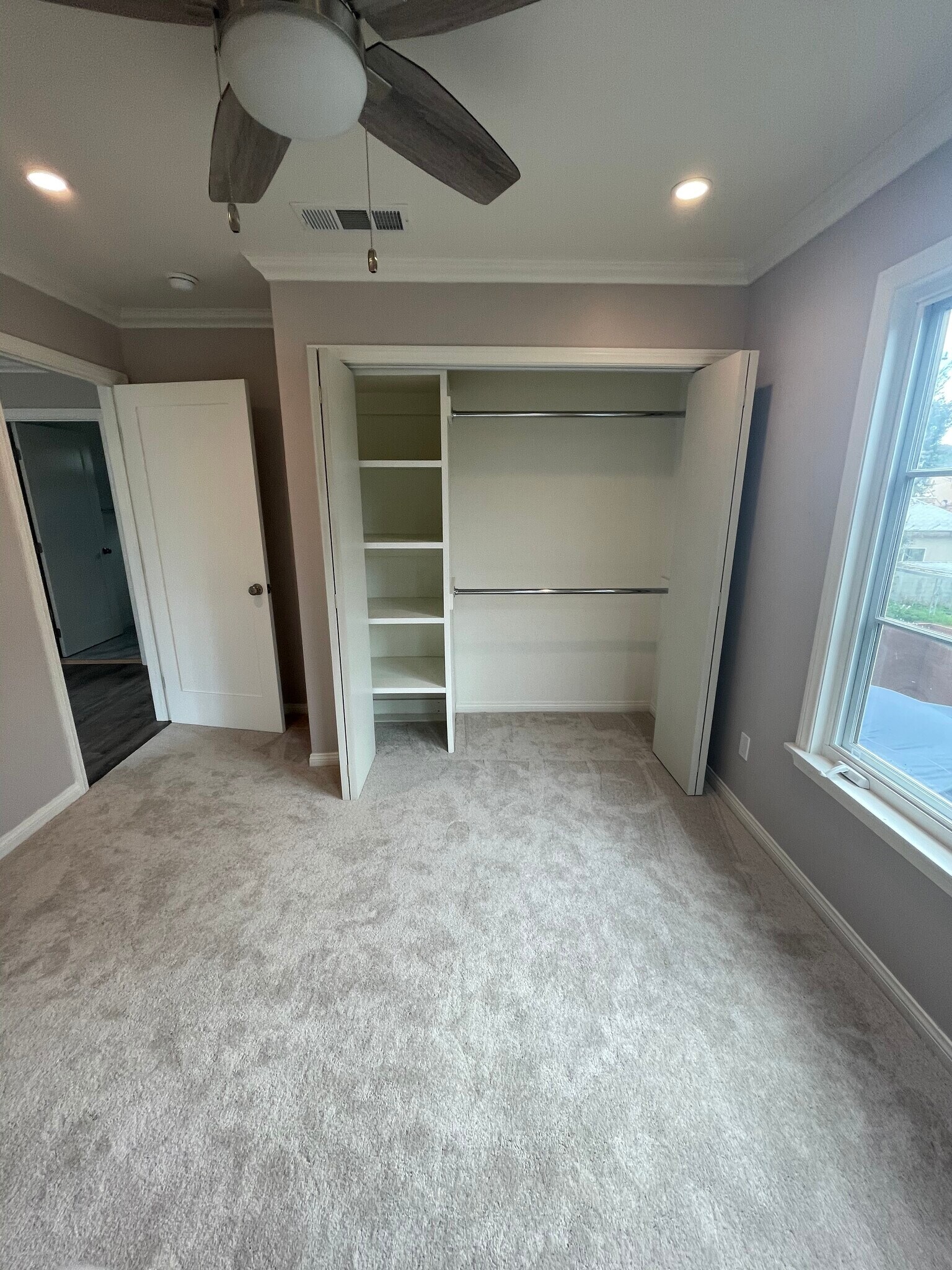 Both bedrooms are identical, same closet space in each. - 2334 Del Mar Rd