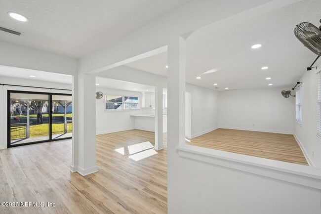 Building Photo - 3165 Creighton Forest Dr