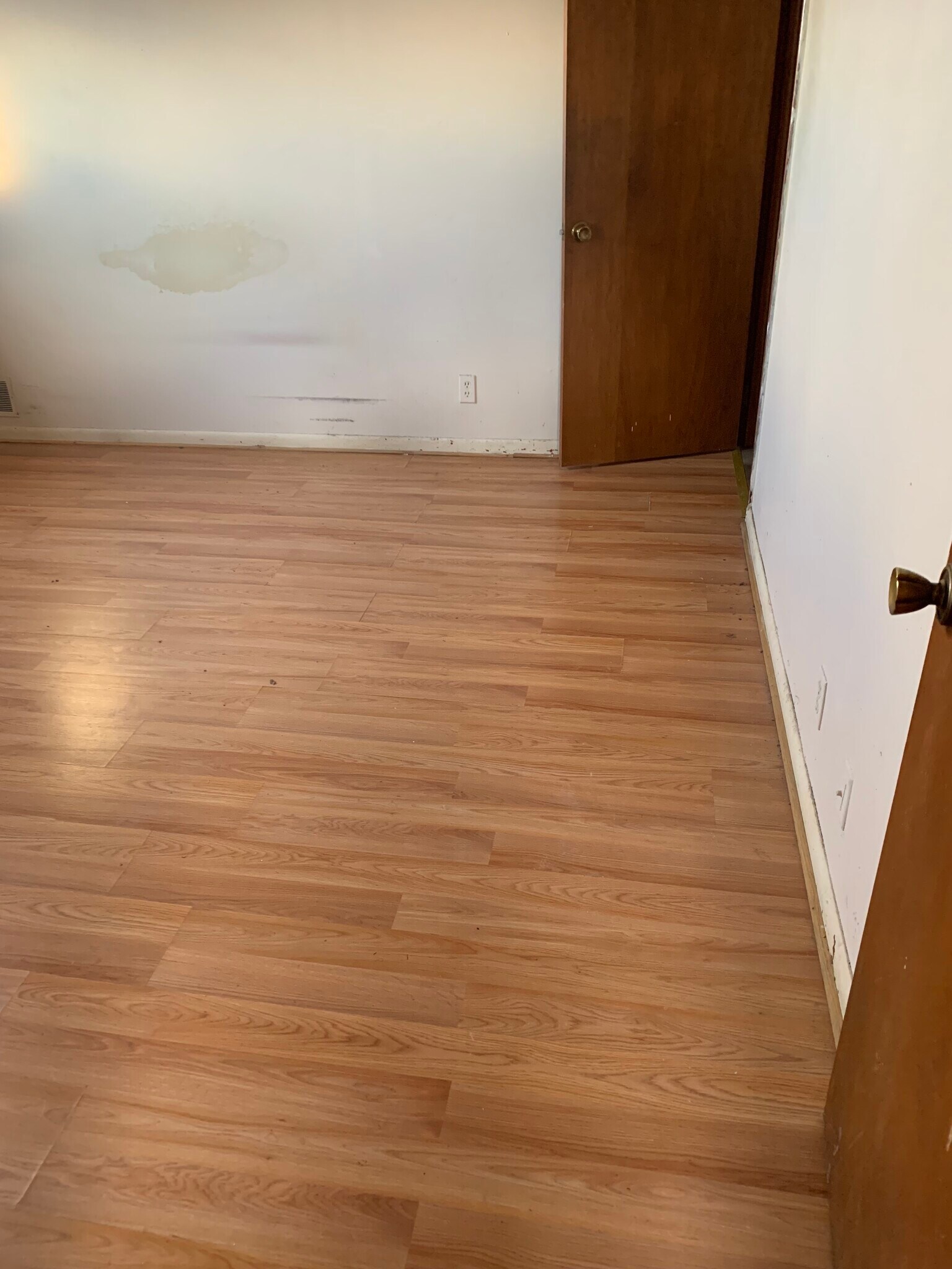 Building Photo - 139 N Gallatin Ave