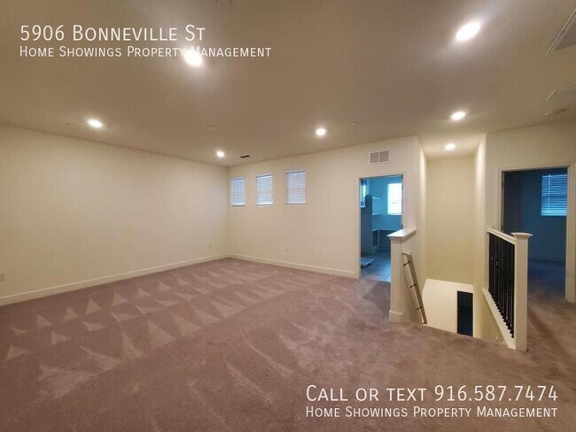 Building Photo - 5906 Bonneville St
