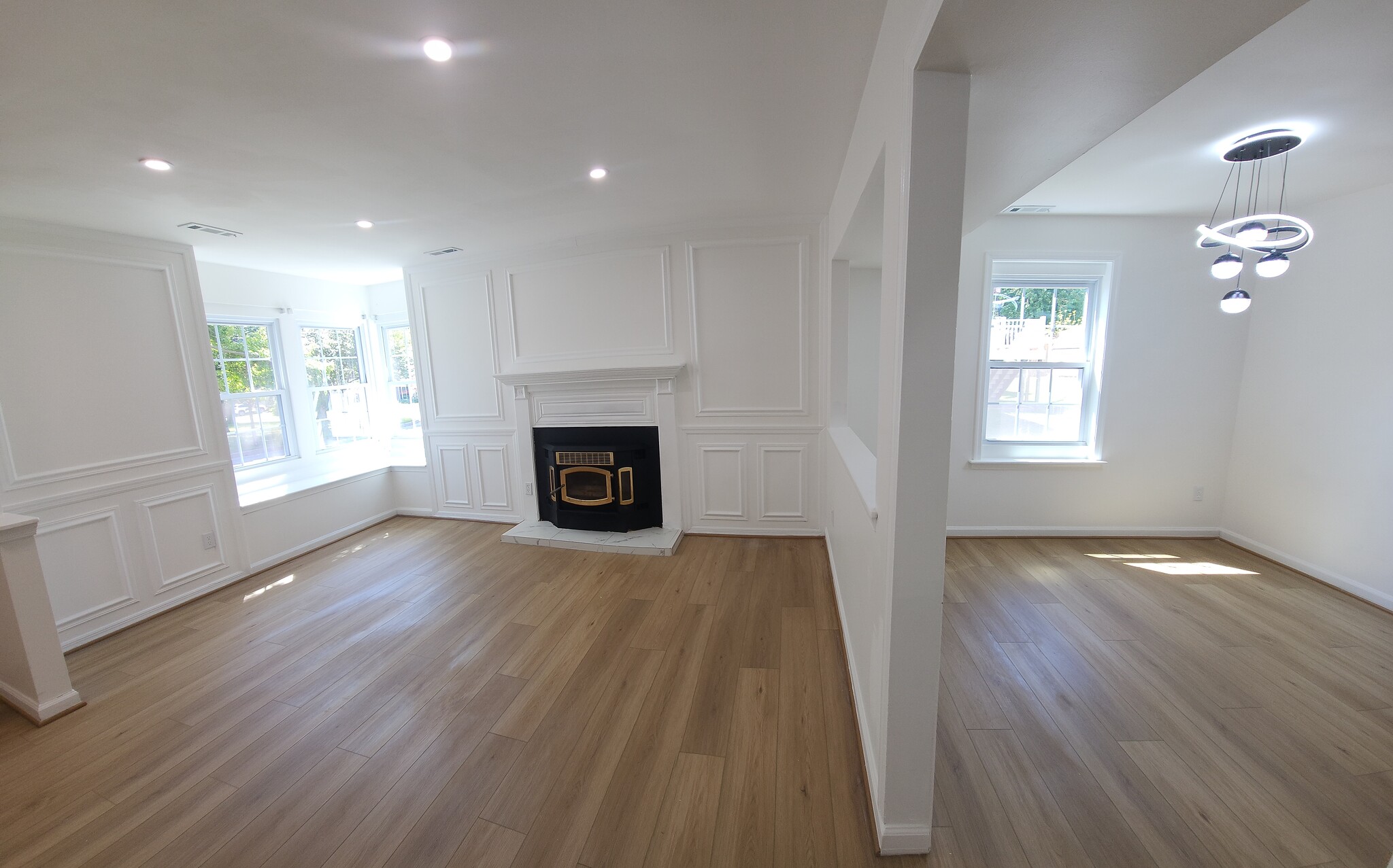 Building Photo - 1206 Caldwell Ct S