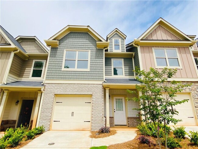 Primary Photo - 1099 N Village Dr