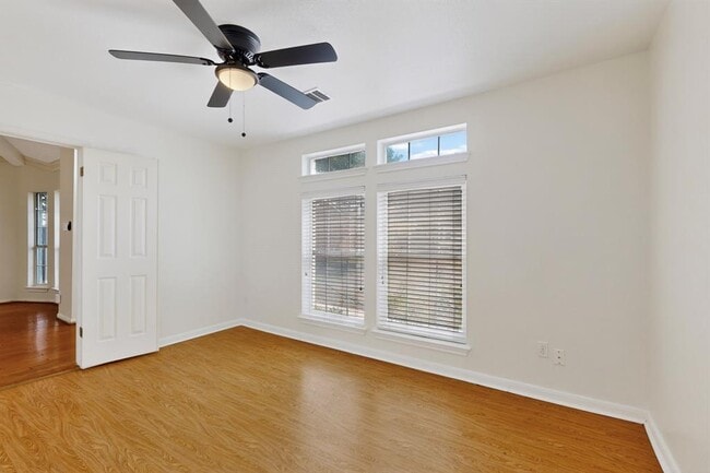 Building Photo - 15114 Wells Port Dr