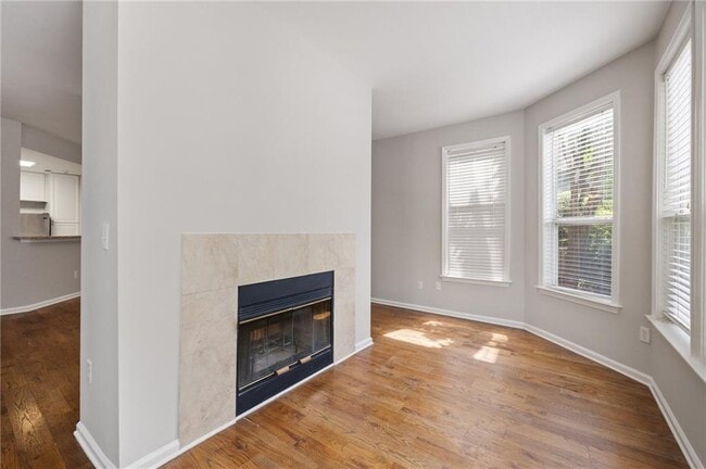 Building Photo - 123 McGill Park Ave NE