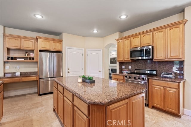 Building Photo - 3210 N Ardmore Ave