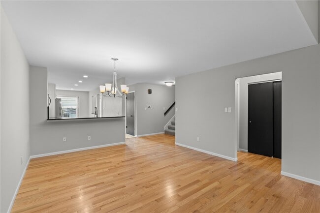 Building Photo - 178 Cascade Cir Dr