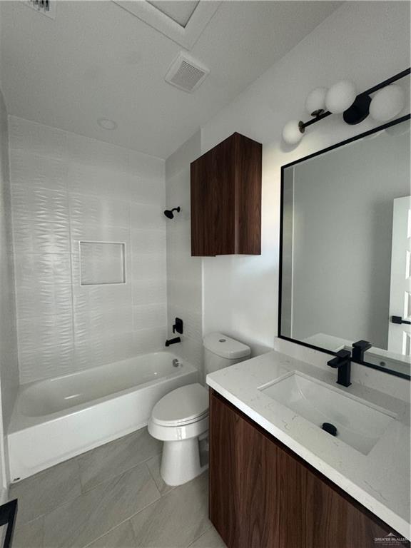 Building Photo - 21 Sunflower St