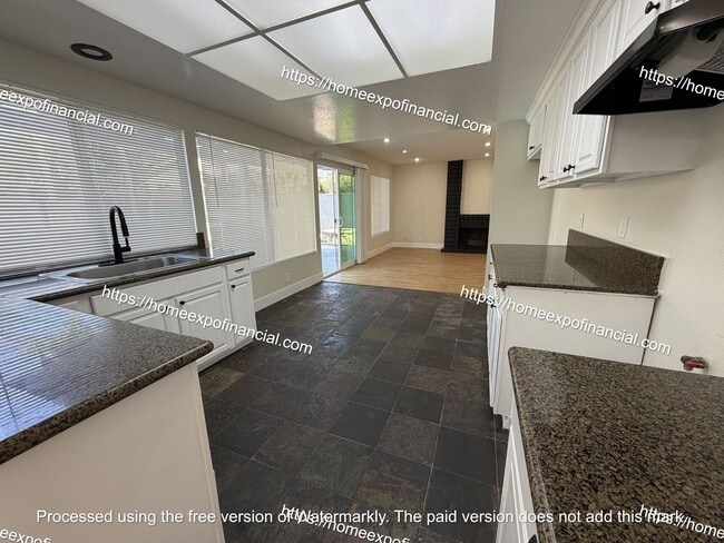 Building Photo - Nice Home For Rent