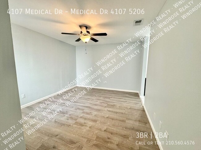 Building Photo - 3 Bedroom 2 Bath Condo in Medical Center!