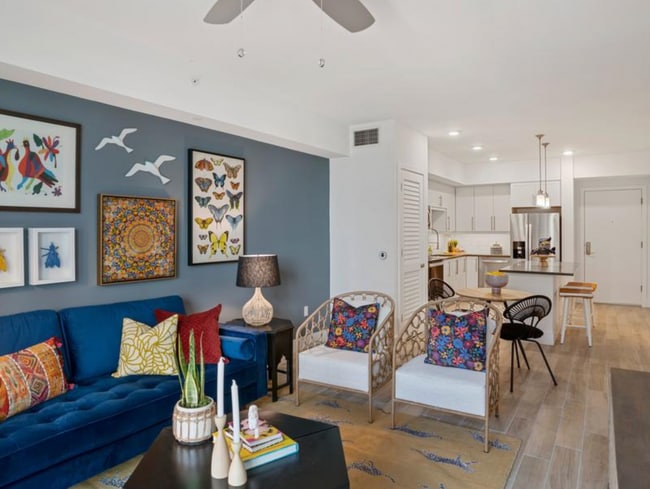 Building Photo - 8450 NW 102nd Ave