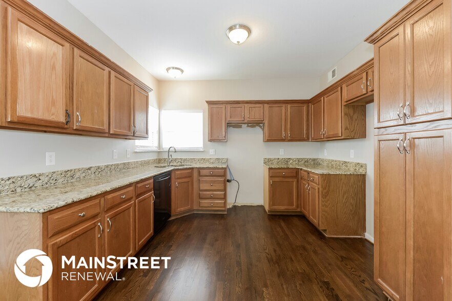 Building Photo - 203 N Highland Dr