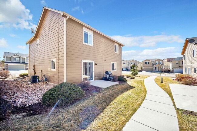 Building Photo - Academy School District 20 Home Available NOW!