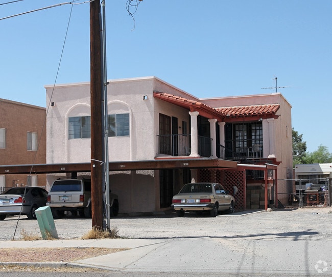 Primary Photo - 531-537 E Jacinto St