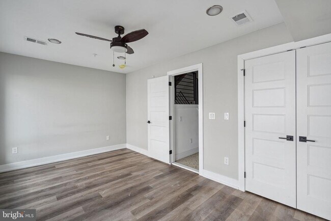 Building Photo - 1930 N 2nd St