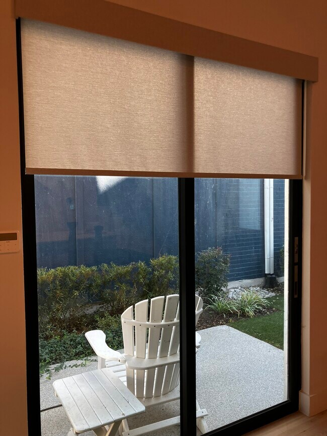 Building Photo - 522 Winners Cir