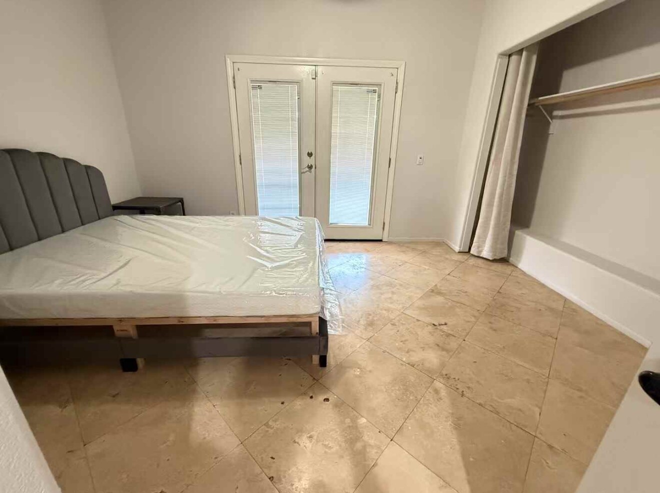 Finished bedroom - 6923 Delaware River Dr