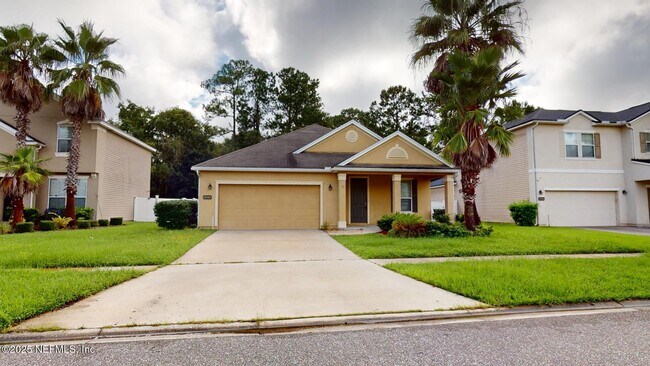 Primary Photo - 15707 Lexington Park Blvd
