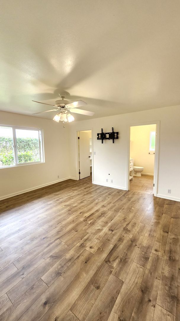 Building Photo - Rental Available in Beautiful Waimea