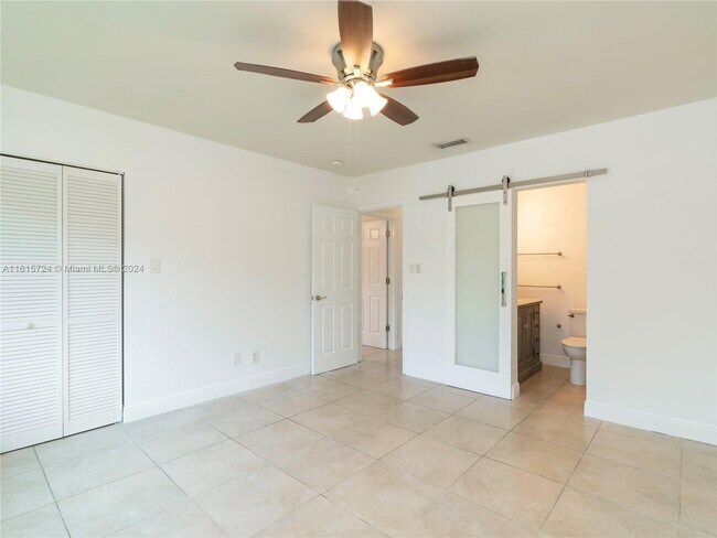 Building Photo - 11549 SW 109th Rd