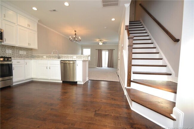 Building Photo - 311 Old Grove Ln