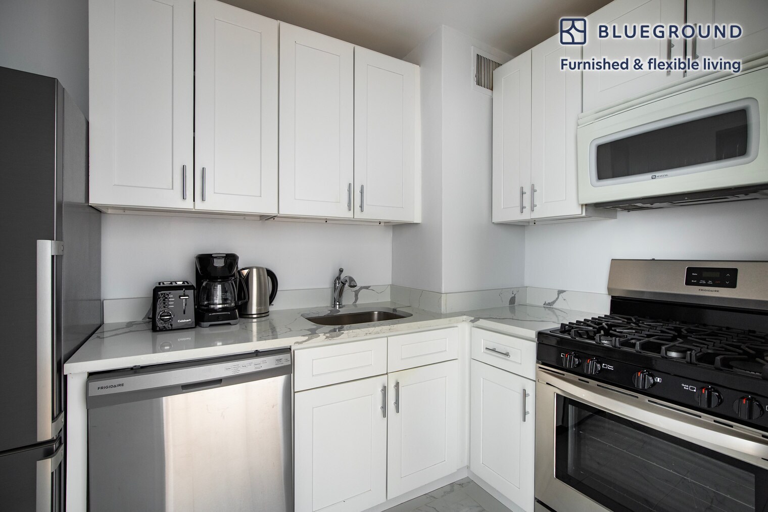 Building Photo - 305 East 86th St