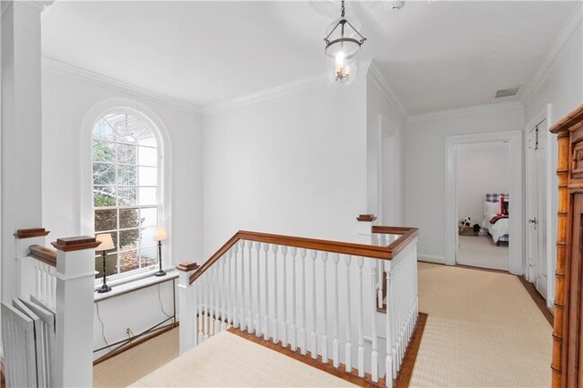 Building Photo - 3056 E Pine Valley Rd NW