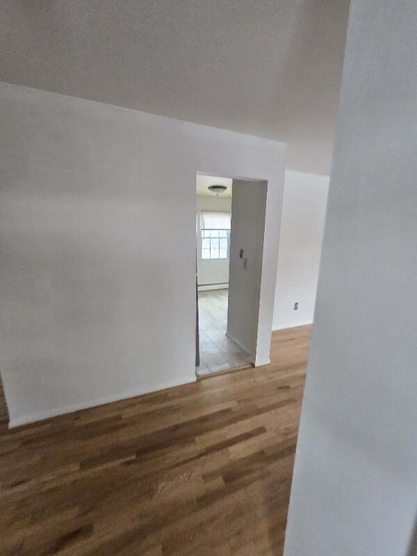 Building Photo - 364 Westwood Ave