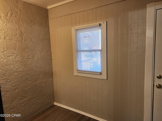 Building Photo - 6568 Harbour Blvd