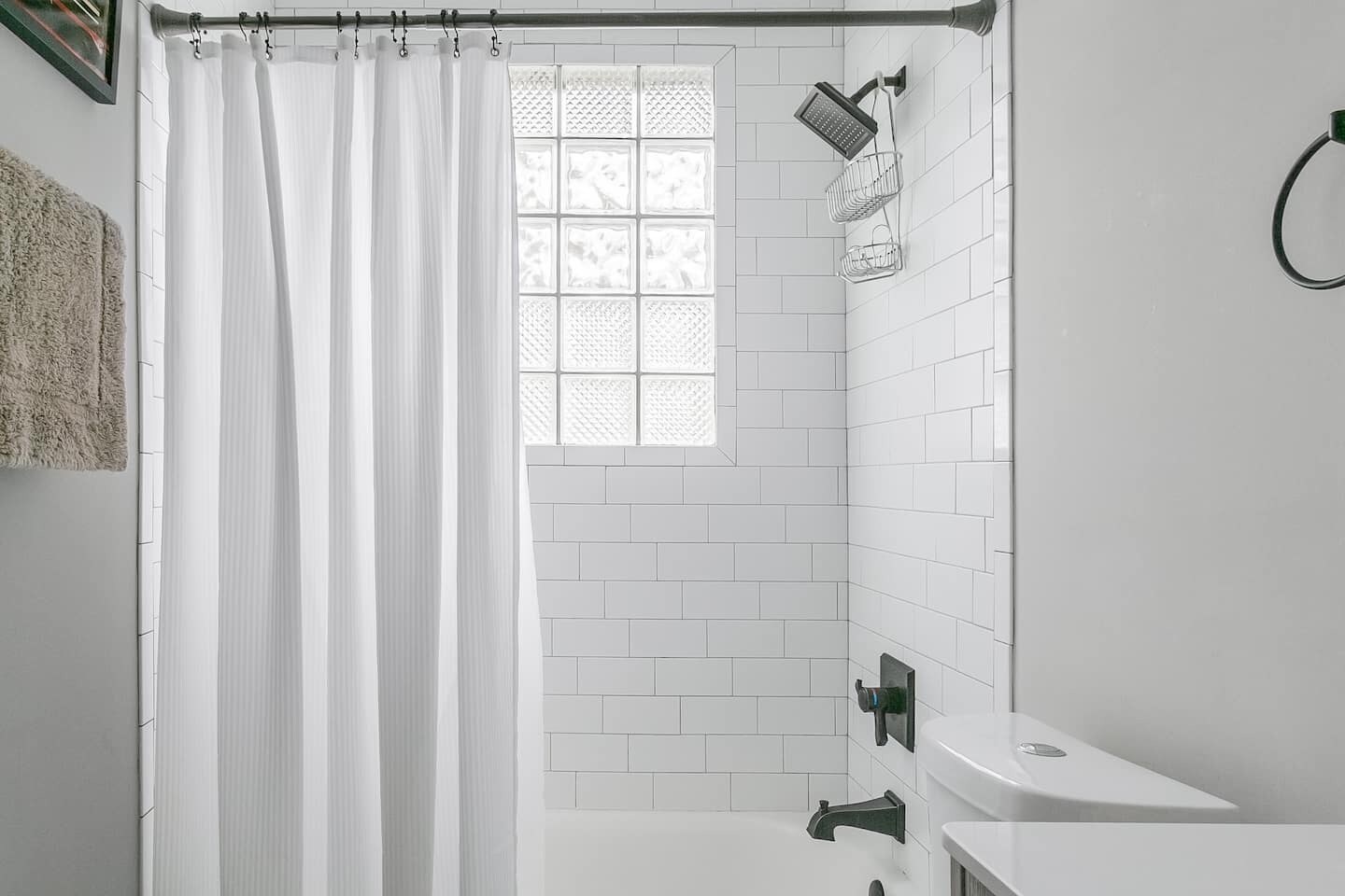 Building Photo - 1876 DeKalb Ave NE