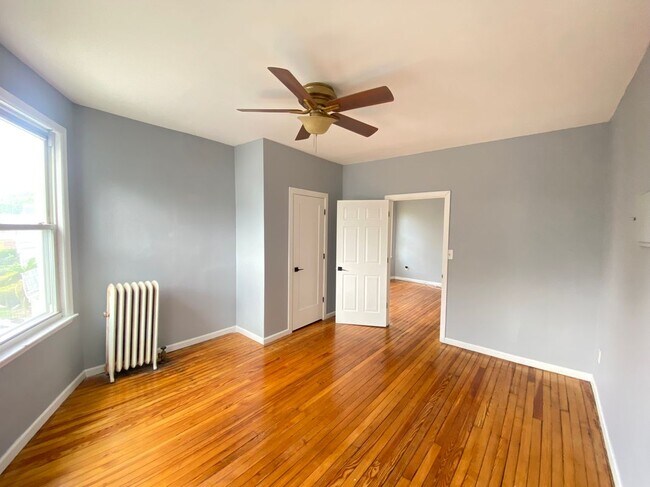 Building Photo - 66 Tiffany Pl