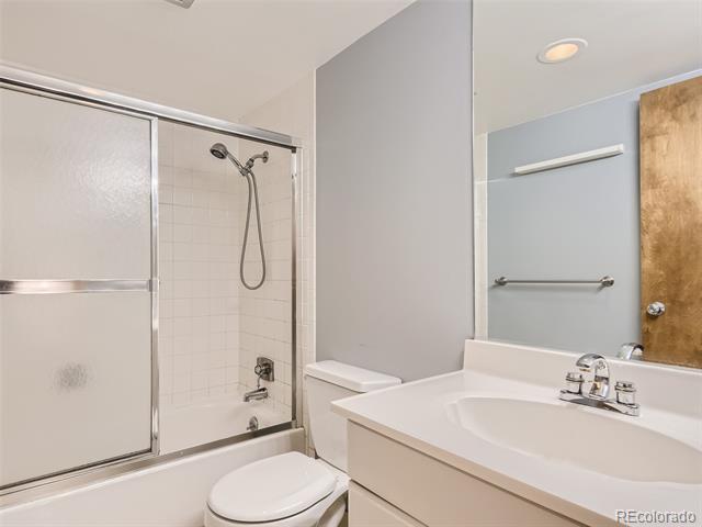 Building Photo - 1070 Race St