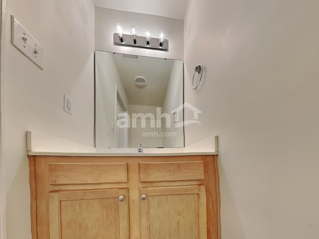 Building Photo - 43 Wolf Creek Ln