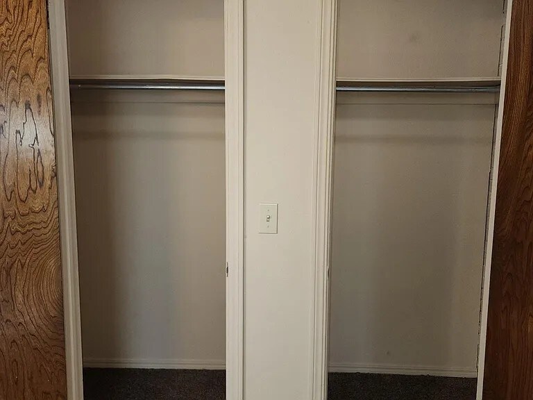 Building Photo - 11307 N May Ave