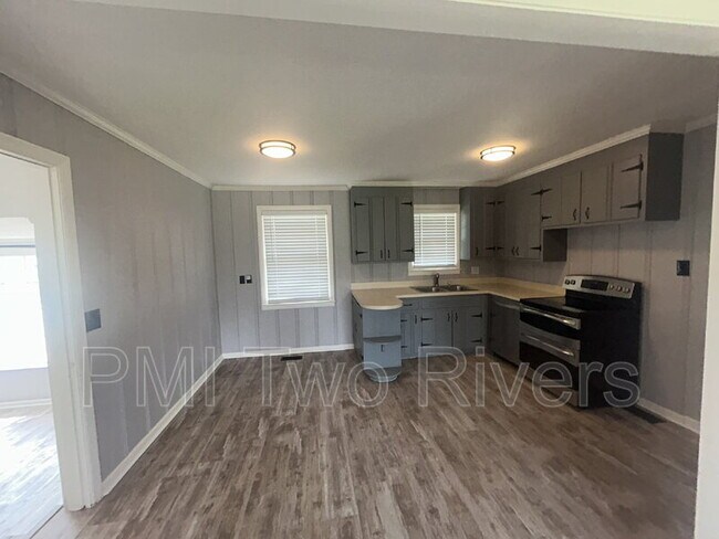 Building Photo - 2639 Woodberry Dr