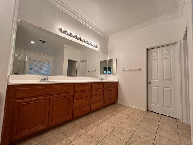 Building Photo - 45238 Miro Cir