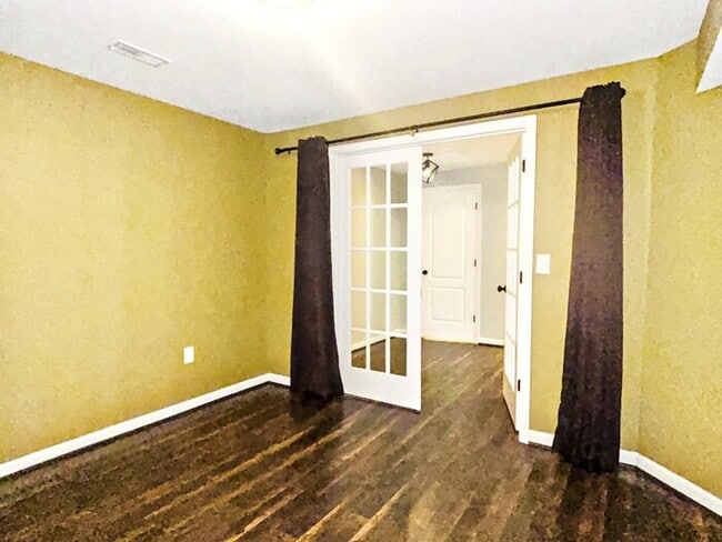Building Photo - 1008 Black Oak Ct