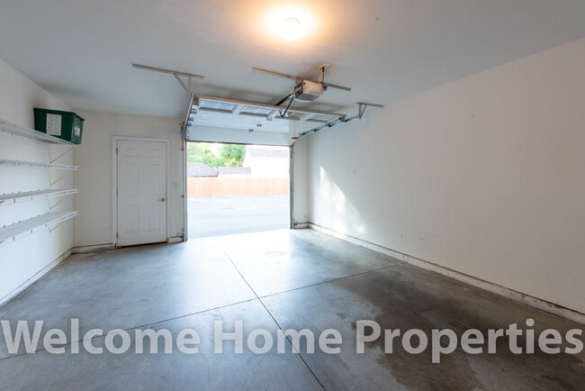 Building Photo - High End Condo Close to Downtown Walla Walla