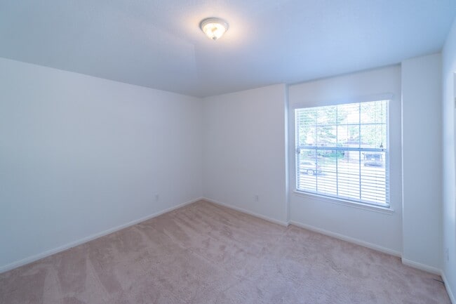 Building Photo - 5111 Juniper Walk Ln