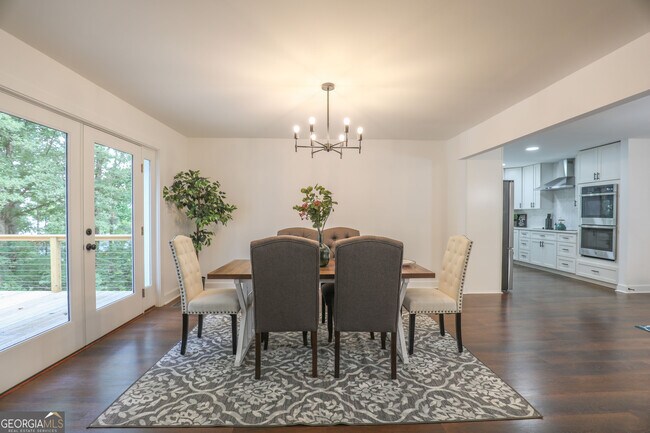 Building Photo - 212 Southland Dr