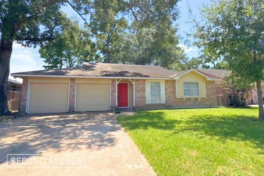 Primary Photo - 10006 Valley Park Dr